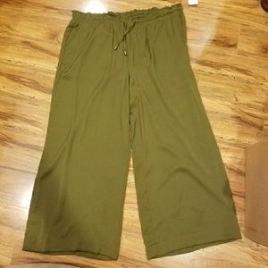 SIZE 12 Ralph Lauren Goucho Pants